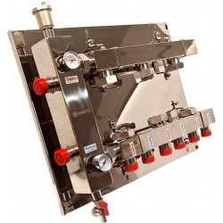 Separatore idraulico-collettore 3 vie + termometri e manometro Nordic Tec IT1